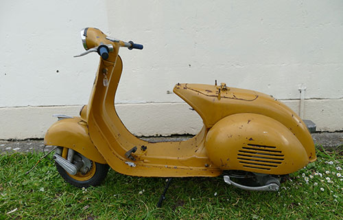 Vespa | <span style="color: red ">SOLD </span>